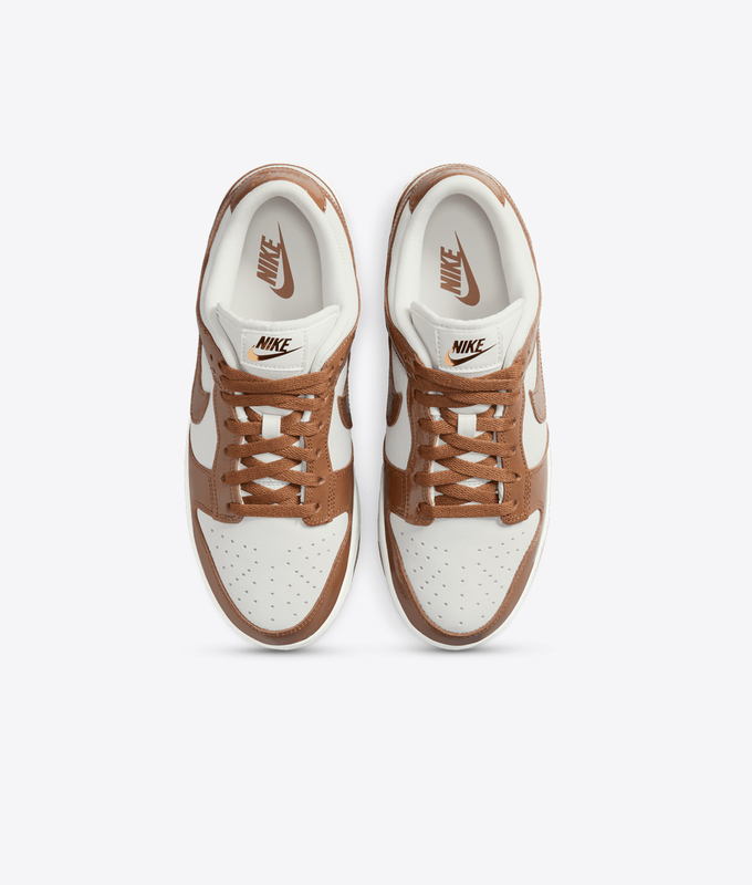 DUNK LOW LX 'PHANTOM/ALE BROWN-SAIL-METALLIC GOLD'