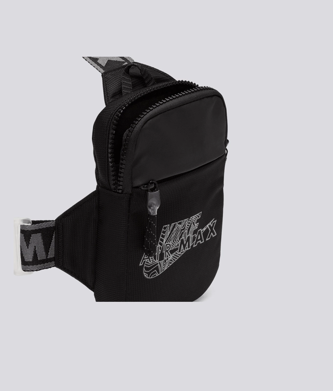 Sportswear Essentails Crossbody Bag