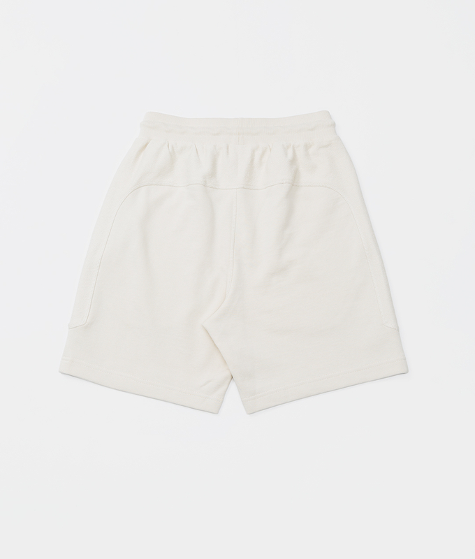 ESSENTIALS SHORTS 'TURTLEDOVE'