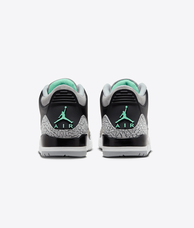 Air Jordan 3 Retro