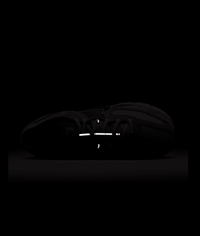 Zoom Vomero 5