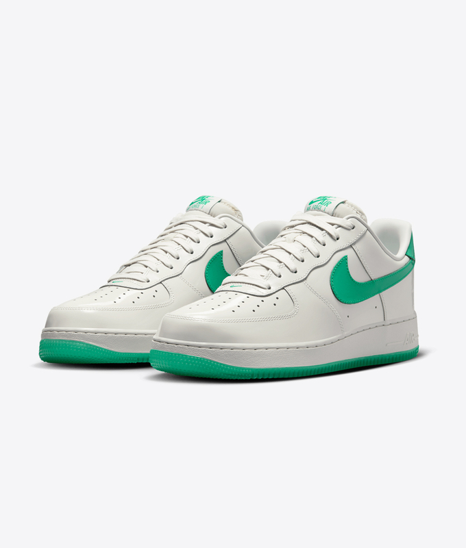 AIR FORCE 1 '07 PREMIUM 'PLATINUM TINT/STADIUM GREEN'