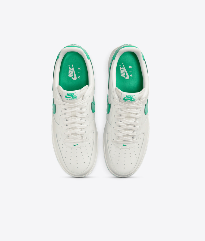 AIR FORCE 1 '07 PREMIUM 'PLATINUM TINT/STADIUM GREEN'