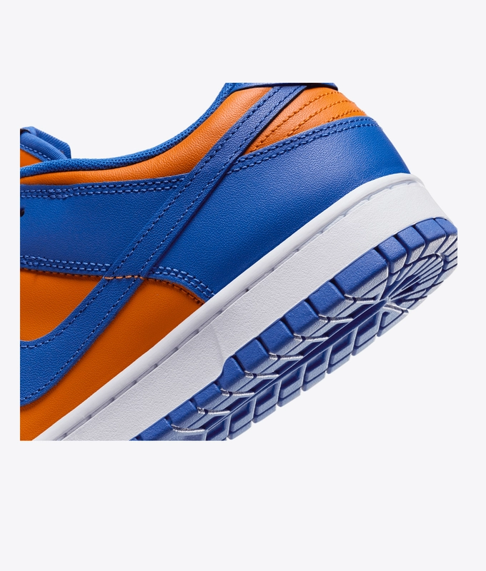 Dunk Low Retro