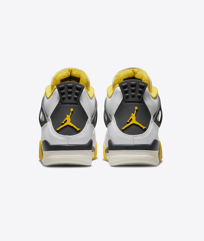 Air Jordan 4 Retro