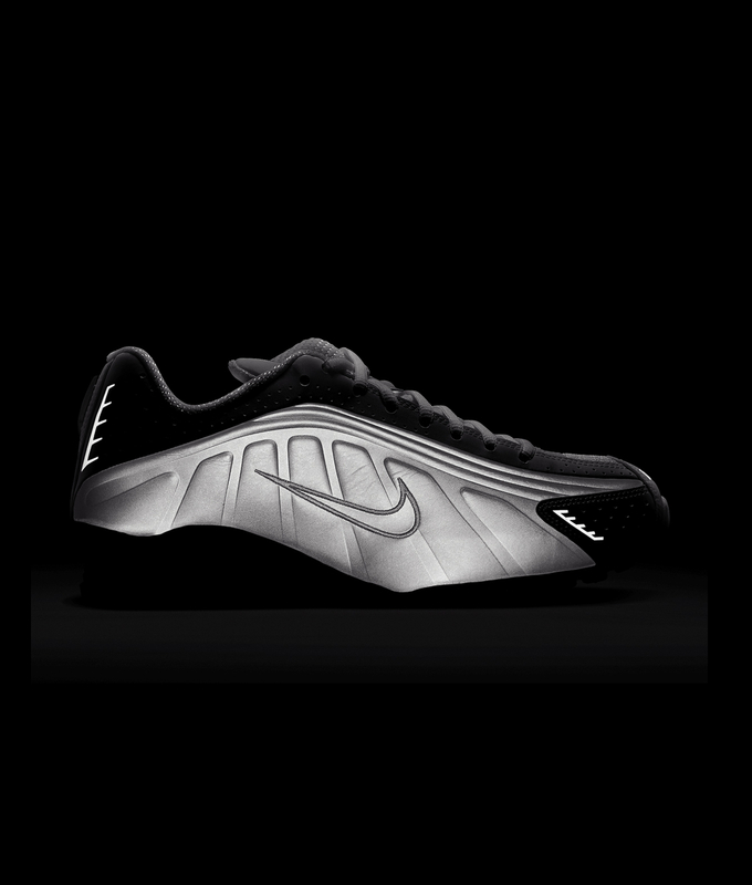 Shox R4