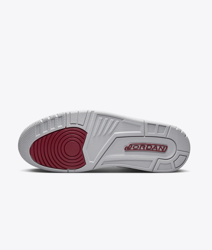 Jordan Spizike Low