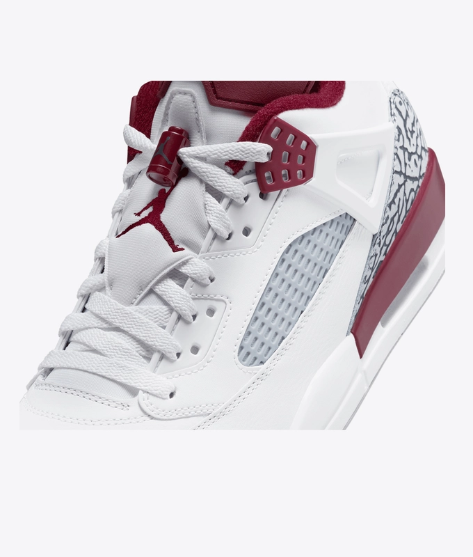 Jordan Spizike Low