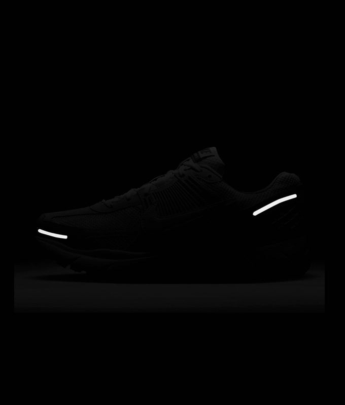 Zoom Vomero 5