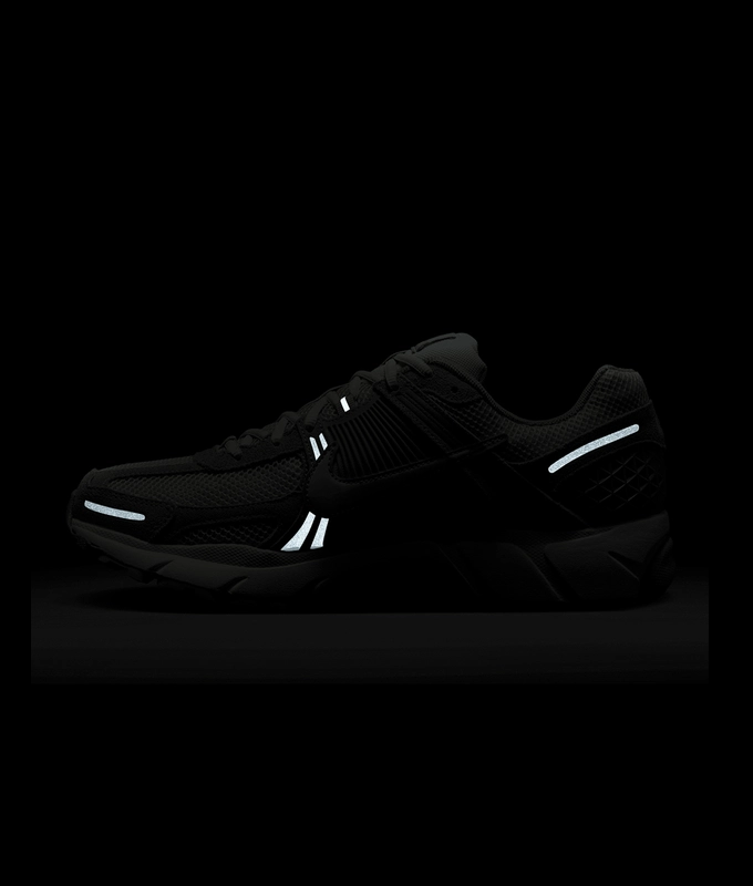 Zoom Vomero 5