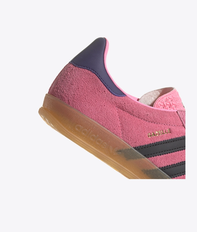 Gazelle Indoor