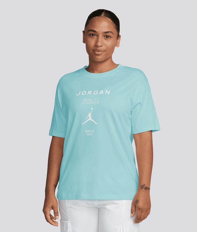 Essentials Girlfriend Graphic Short Sleeve Tee