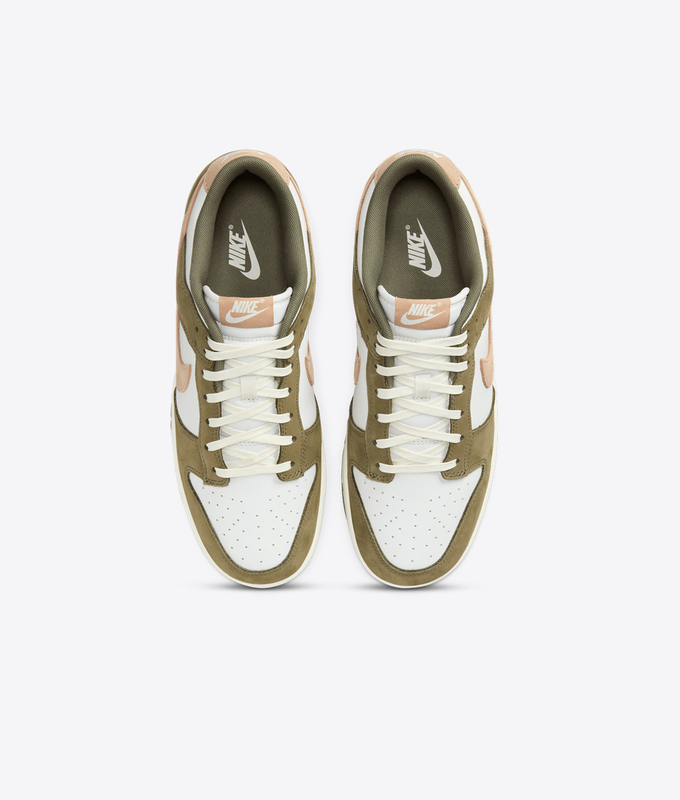 DUNK LOW RETRO PREMIUM 'MEDIUM OLIVE/HEMP-SUMMIT WHITE-SAIL'