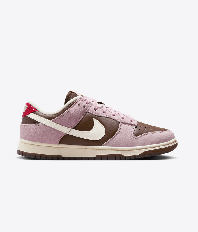 DUNK LOW 'CACAO WOW/PALE IVORY-PINK FOAM'