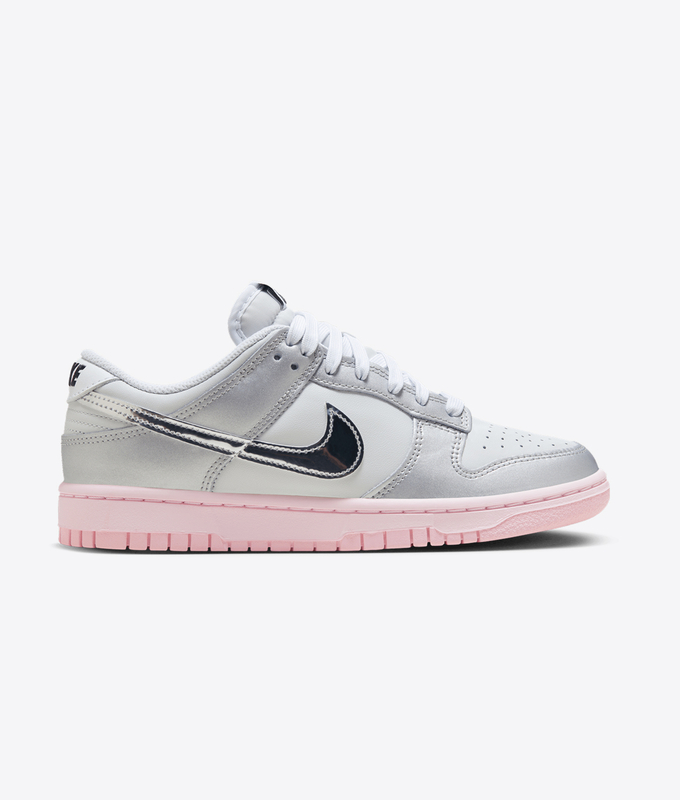 DUNK LOW LX 'PHOTON DUST/METALLIC SILVER-PINK FOAM'