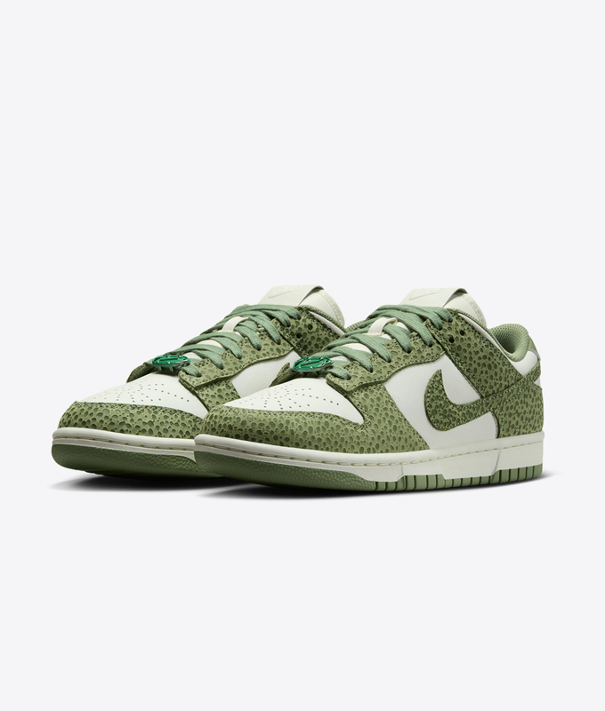 DUNK LOW PREMIUM 'OIL GREEN/TREELINE-SAIL'