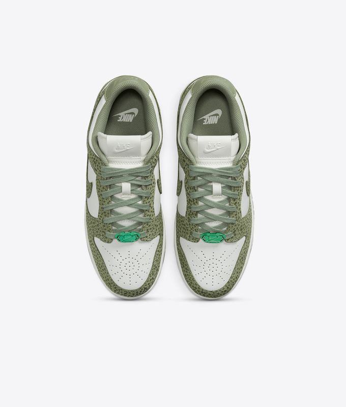 DUNK LOW PREMIUM 'OIL GREEN/TREELINE-SAIL'