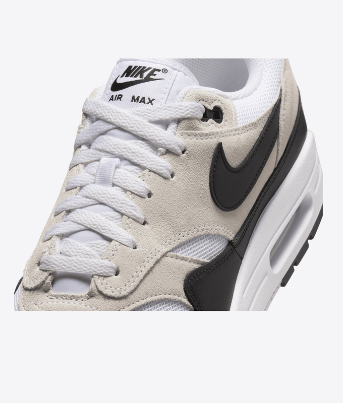 Air Max 1 Essential