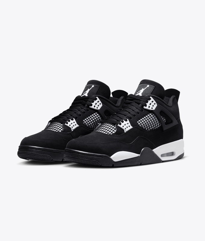 Air Jordan 4 Retro
