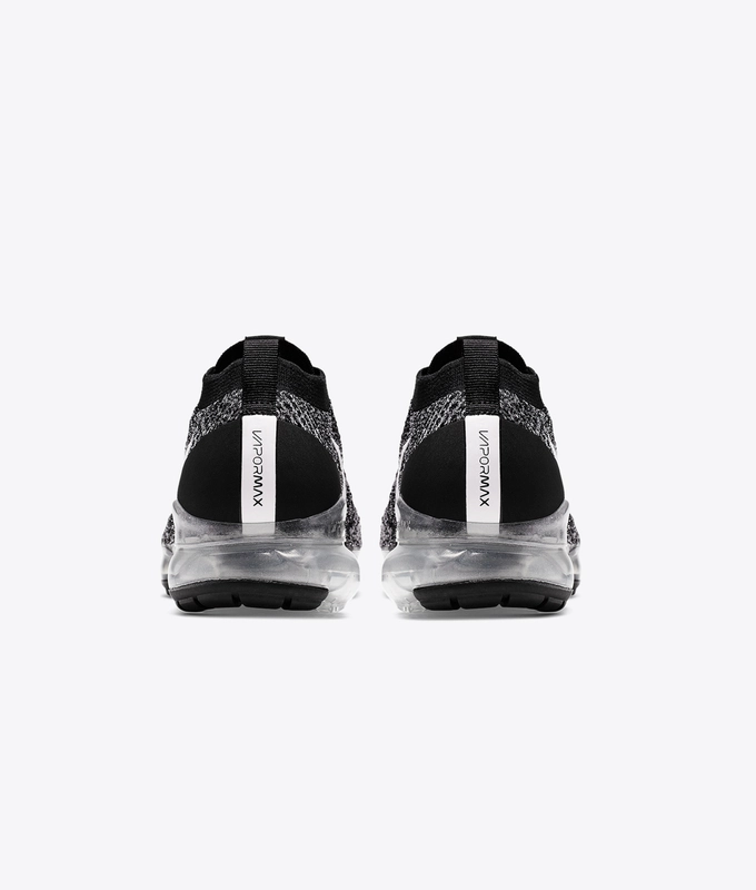 AIR VAPORMAX FLYKNIT 3 'BLACK/WHITE-METALLIC SILVER'