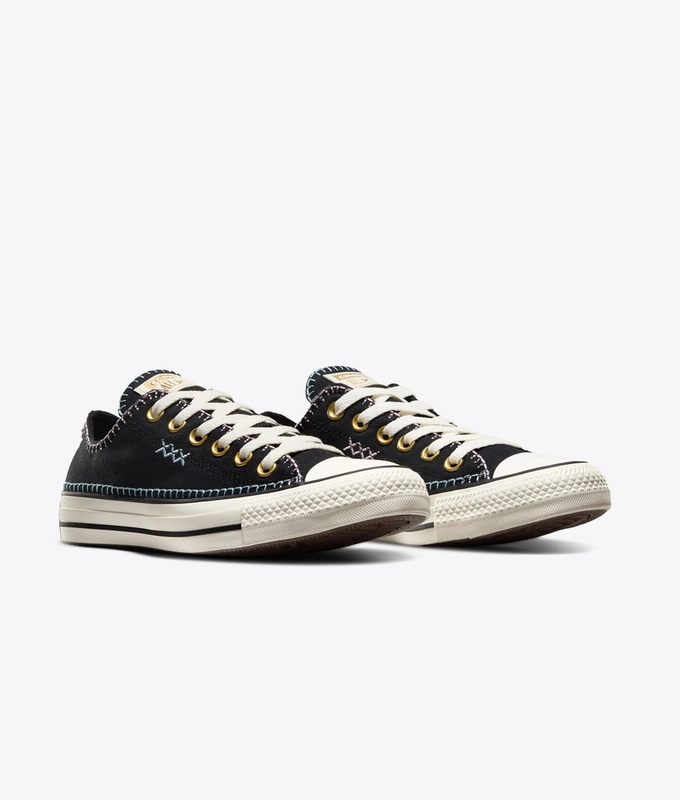 Chuck Taylor All Star Ox