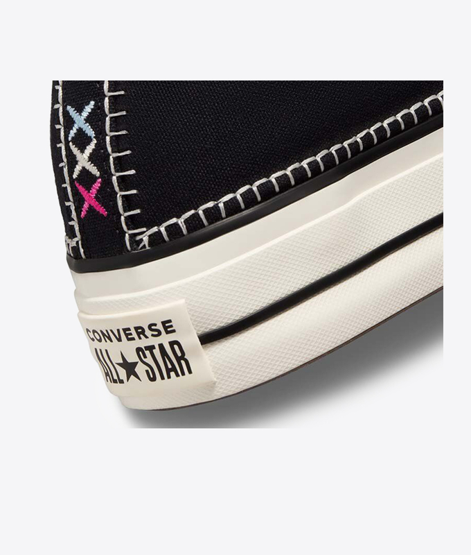 Chuck Taylor All Star Lift High