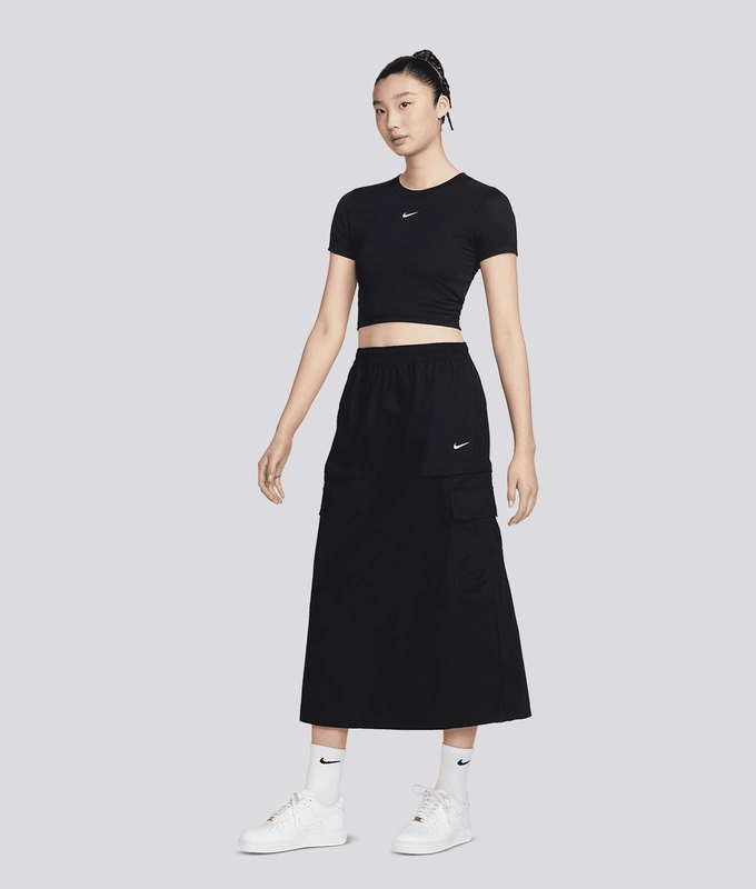 Sportswear Essentials Woven Cargo Midi Skirt
