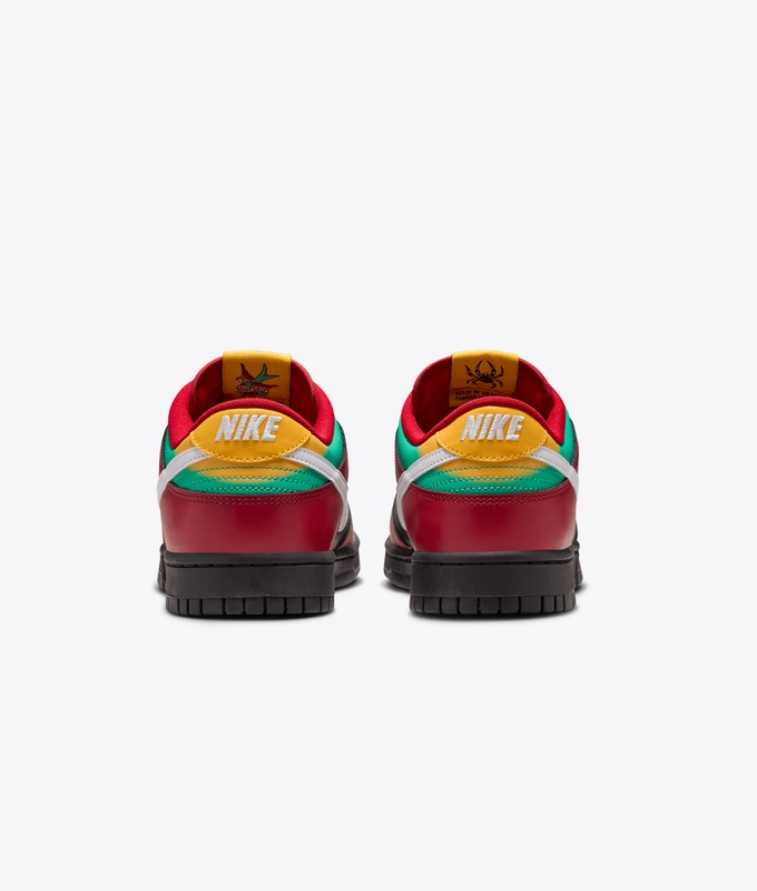 Dunk Low Retro