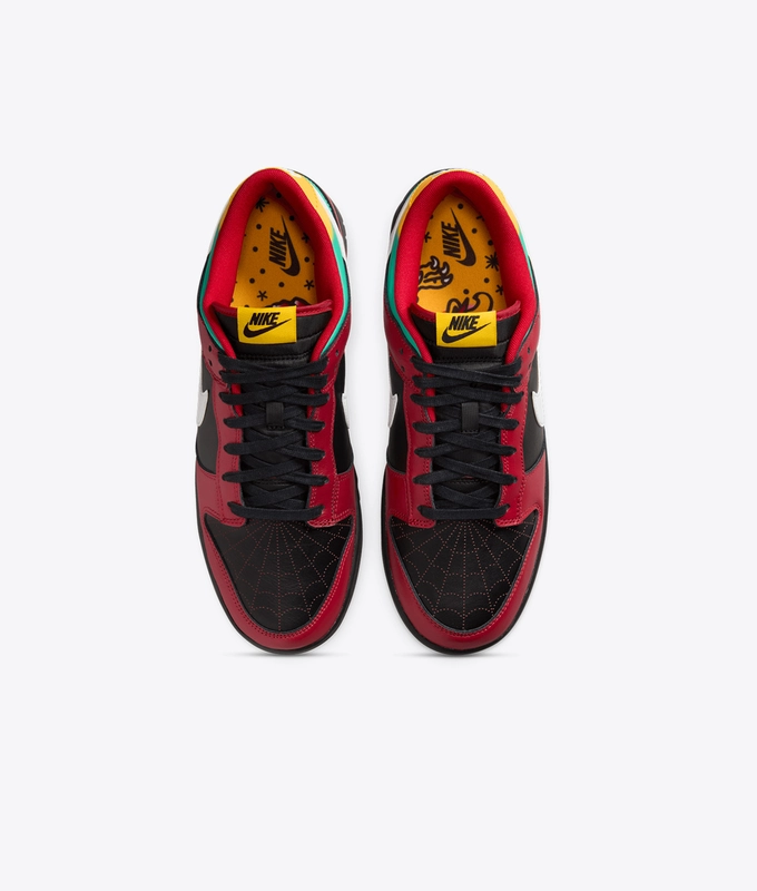 Dunk Low Retro