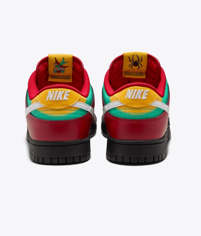 Dunk Low Retro