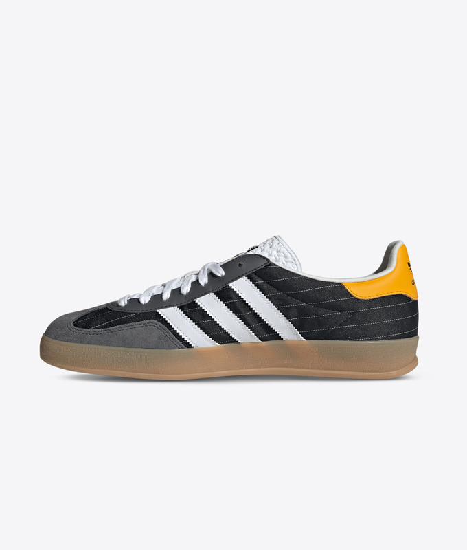 Gazelle Indoor