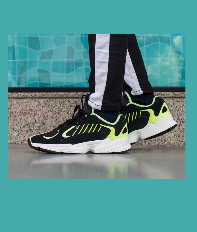 YUNG-1 'CORE BLACK/HI-RES YELLOW'