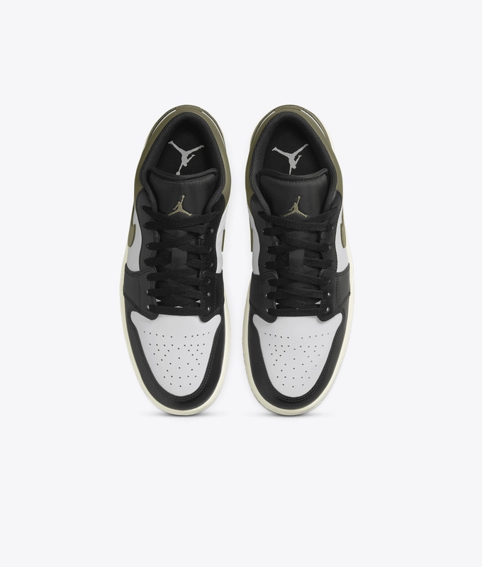 Air Jordan 1 Low