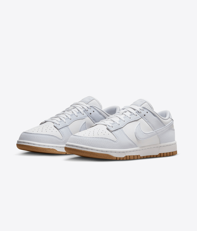 DUNK LOW PREMIUM NN 'WHITE/FOOTBALL GREY-GUM LIGHT BROWN'