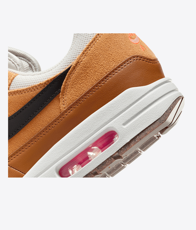 Air Max 1 Essential