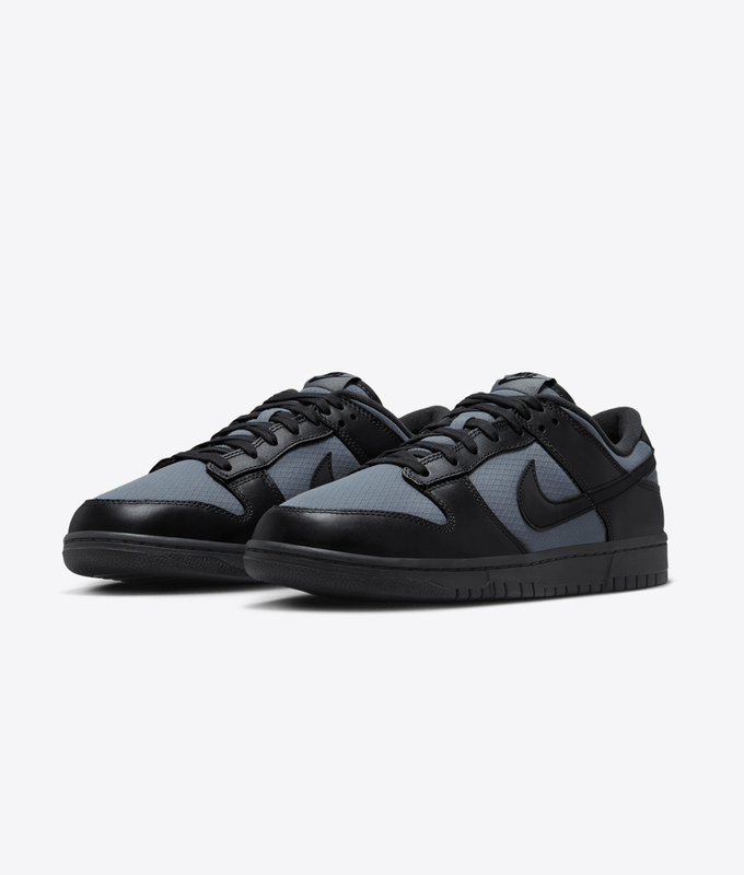 DUNK LOW RETRO SE 'OFF NOIR/BLACK-SMOKE GREY-ANTHRACITE'