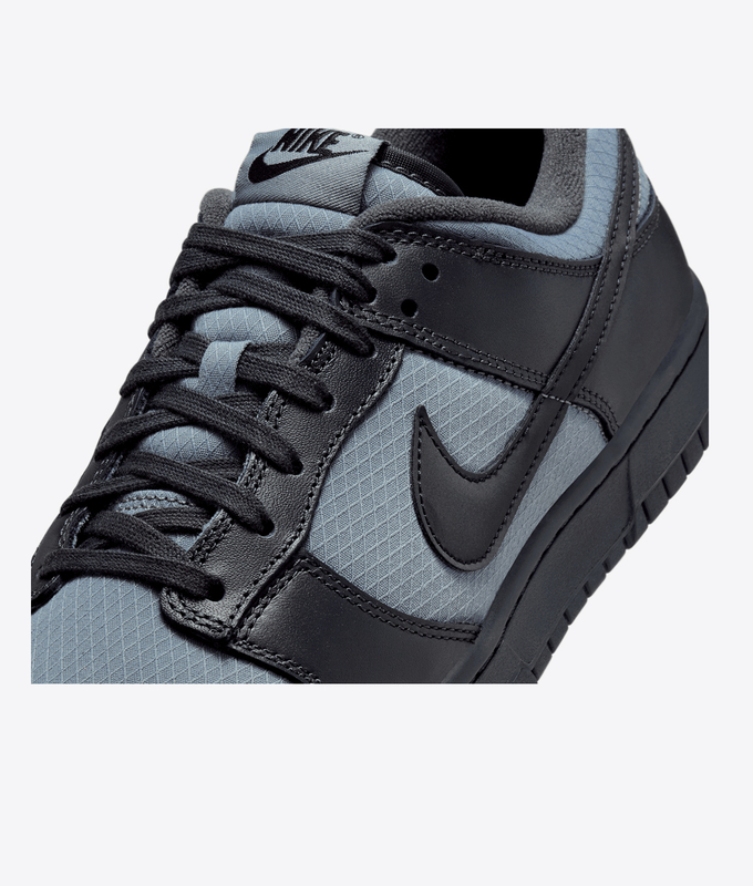 DUNK LOW RETRO SE 'OFF NOIR/BLACK-SMOKE GREY-ANTHRACITE'