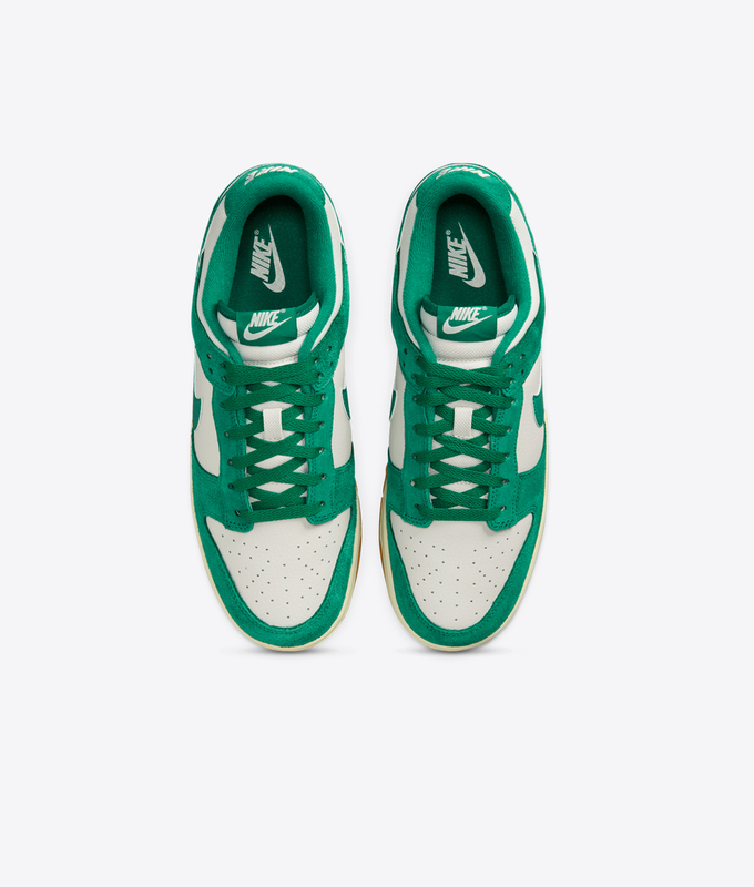 DUNK LOW SE 'PHANTOM/MALACHITE-GUM LIGHT BROWN'