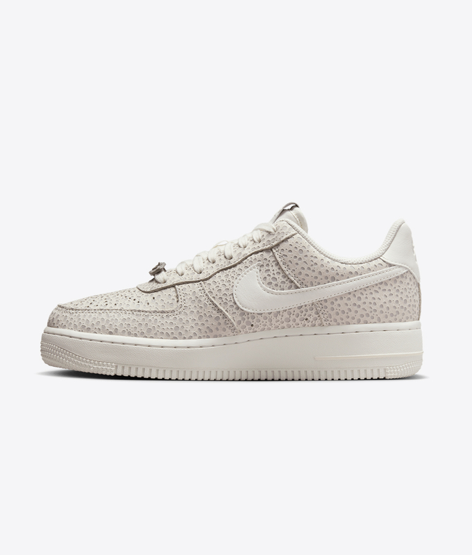 AIR FORCE 1 '07 PREMIUM 'PHANTOM/METALLIC SILVER-SAIL'