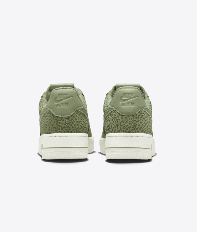 AIR FORCE 1 '07 PREMIUM 'SESAME/OIL GREEN-LIGHT BONE'