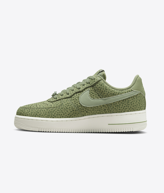 AIR FORCE 1 '07 PREMIUM 'SESAME/OIL GREEN-LIGHT BONE'