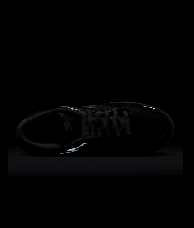 Dunk Low Retro