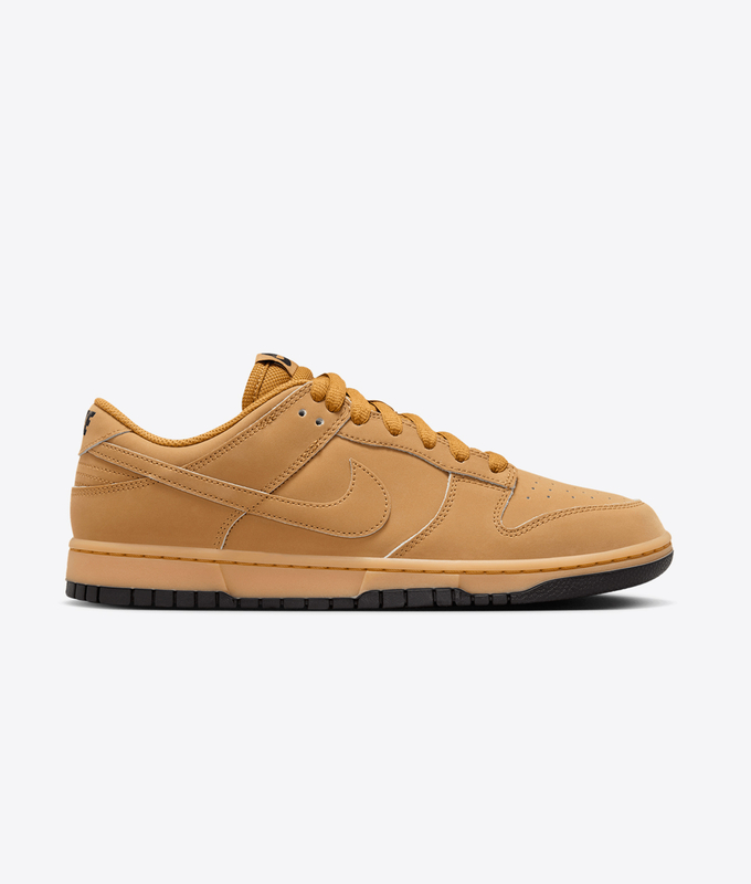 DUNK LOW RETRO SE 'WHEAT/GUM YELLOW-BLACK'