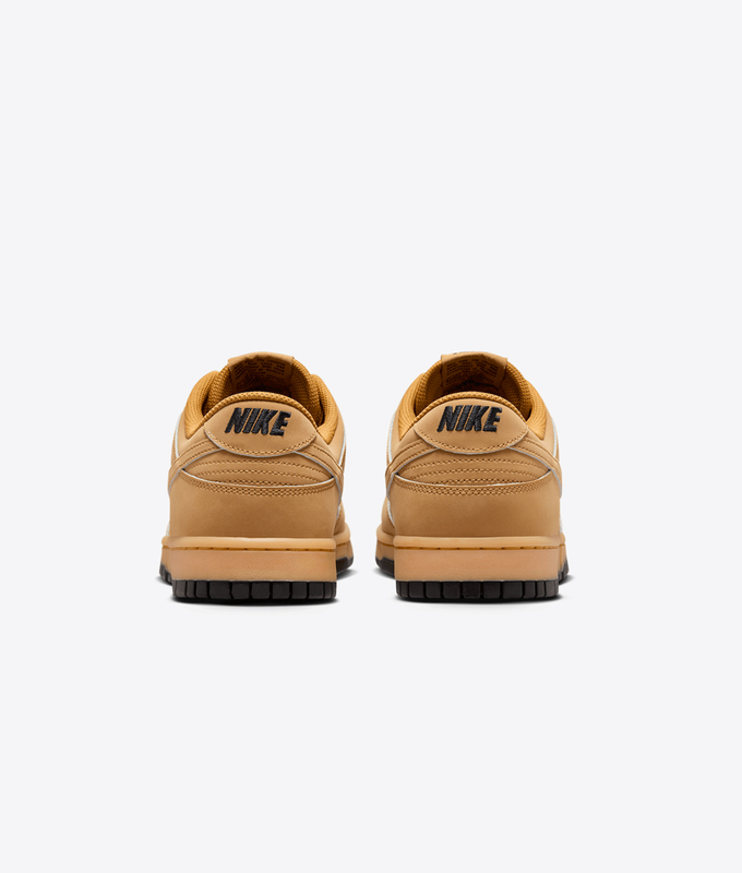 DUNK LOW RETRO SE 'WHEAT/GUM YELLOW-BLACK'