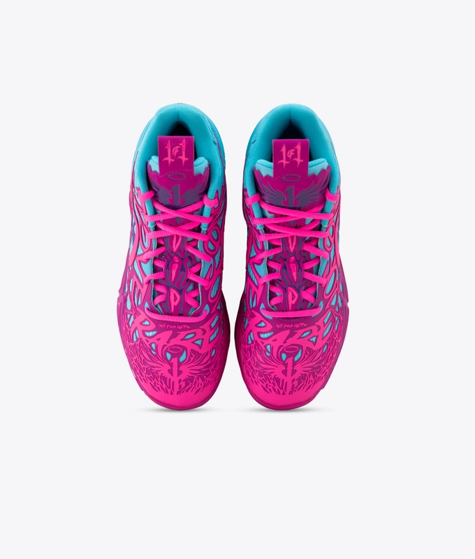 Mb04 Iridescent Hornets