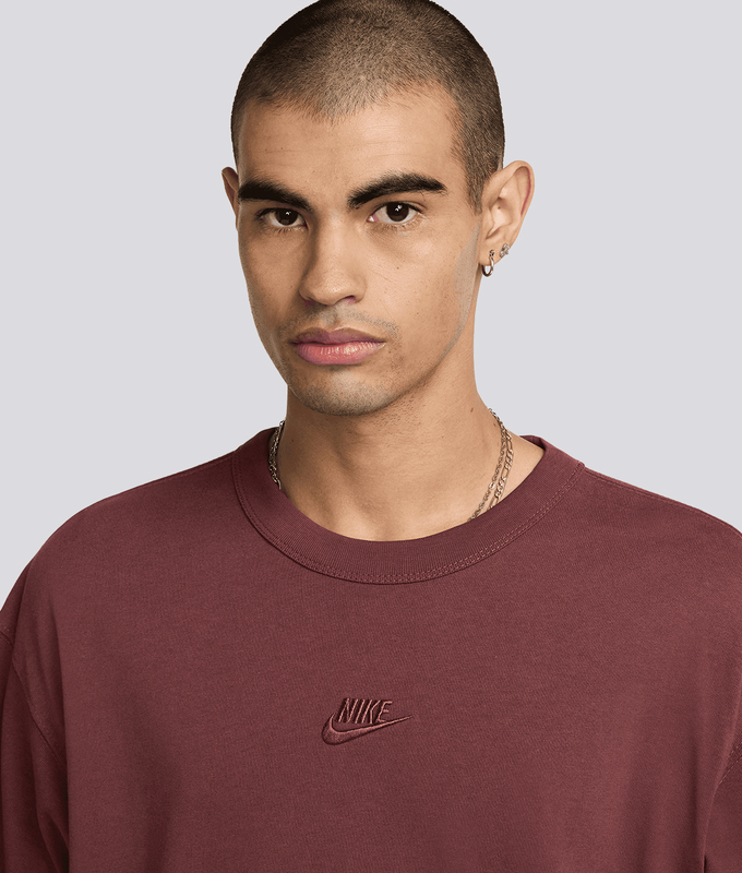 Sportswear Premium Essentials Sustainable Tee