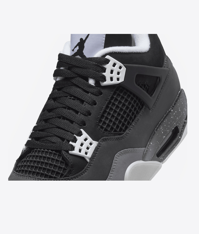 Air Jordan 4 Retro