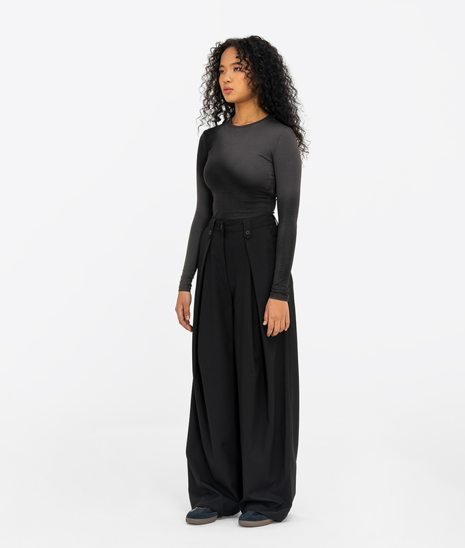 Wide Leg Pleated Pants 'Black Cat'