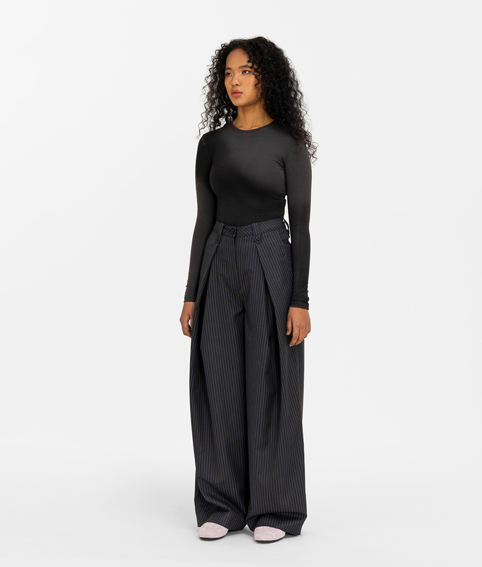 Wide Leg Pinstripe Pleated Pants 'Smoke Pearl'