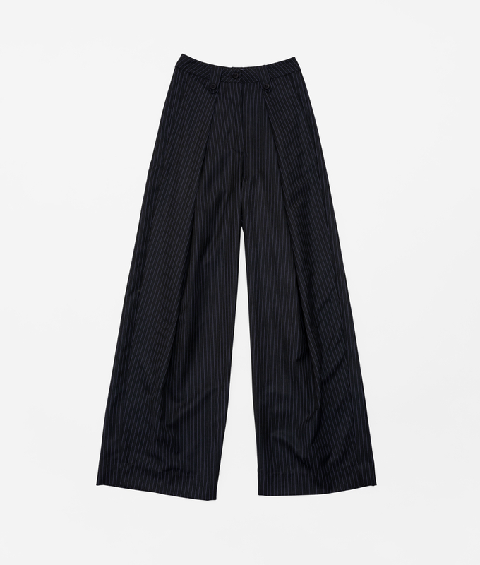 Wide Leg Pinstripe Pleated Pants 'Smoke Pearl'